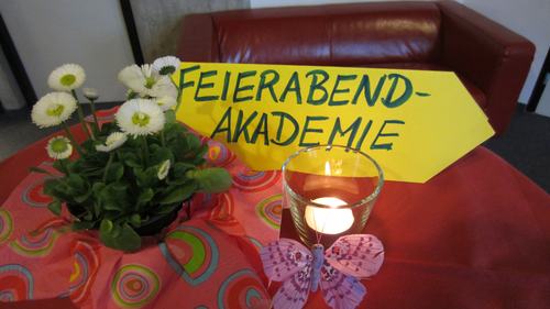 0.Symbolfoto Feierabendakademie
