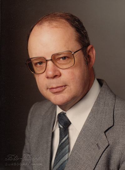 0010001 Friedrich Karl Wiesener 1985
