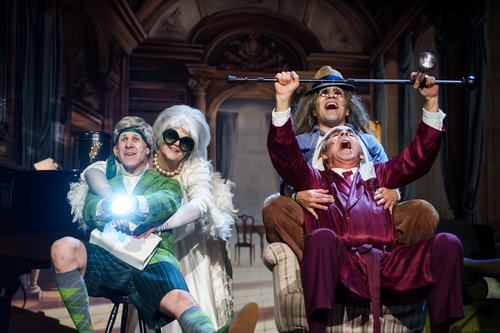 081_tfn_ewig_jung_clemensheidrich