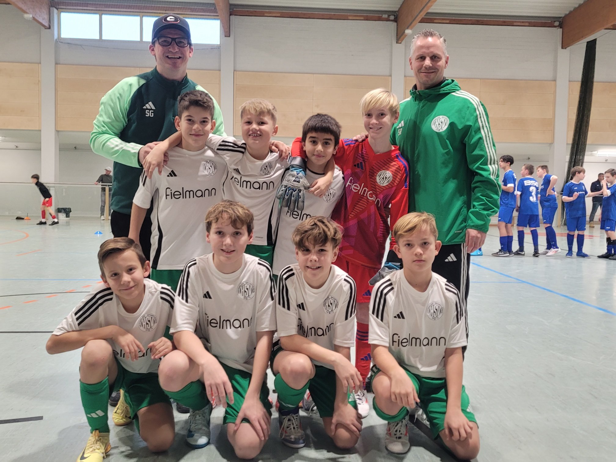 Die U12 des Heeßeler SV ist stolz auf den Erfolg in Stendal und freut sich auf das Turnier in eigener Halle.