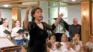 Kantorin Tina Röber-Burzeya prägte die Kirchenmusik in der St.-Pankratius-Kirchengemeinde und darüber hinaus.