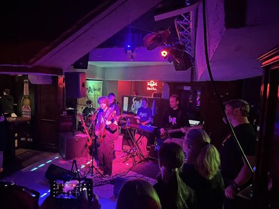 251118_bu_rock_smypell