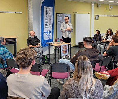 251219_bu_bbs_lesung