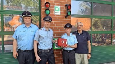 260703_bu_otze_defibrillator