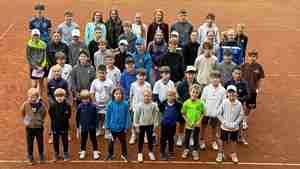 Bei den Tennis-Stadtmeisterschaften haben sich die Kinder und Jugendlichen spannende Spiele geliefert.