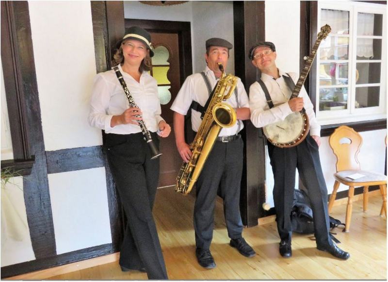 Aue-Führung mit Livemusik der Marshmallows (4)