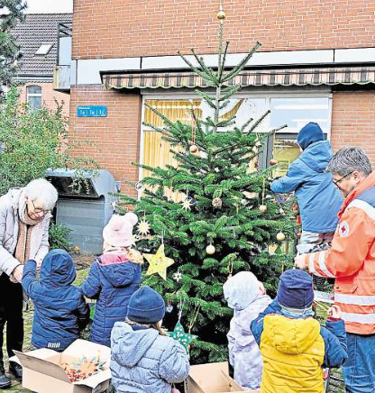 DRK schmückt Weihnachtsbaum14.12.2024.pdf