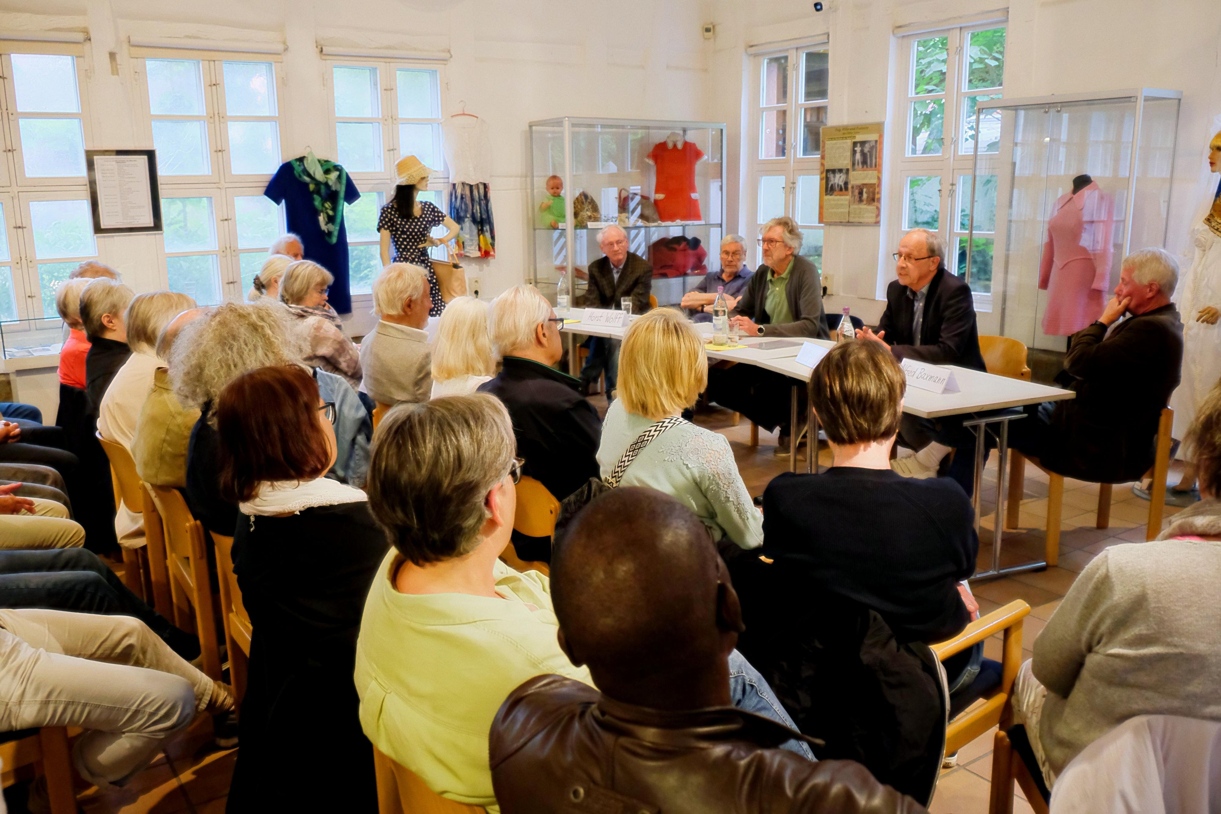 Erzählcafé im Stadtmuseum (1)