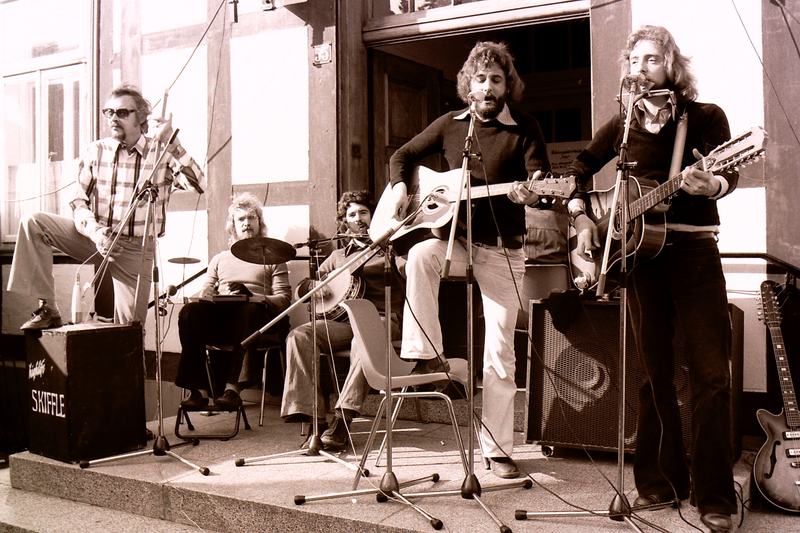 Foto 1 1975 - High Life Skiffle Group 2 (1)