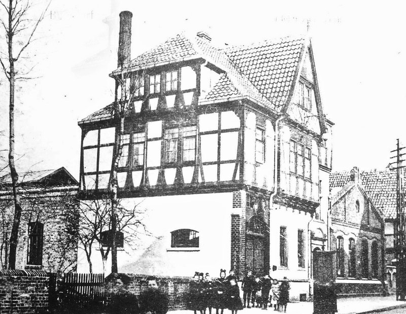 Foto 1 Heinrich Schuster Elektrizitätswerk 1895