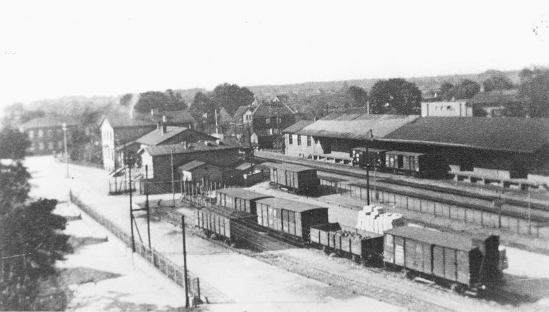 Foto 3 - Bahnhof und Güterbahnhof 1955
