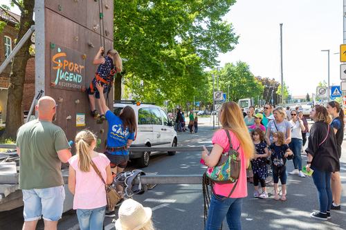 Kinder- und Jugendaktionsmeile zum Stadtfest Oktobermarkt