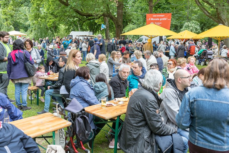 Musik und Tanz im Stadtpark (2)