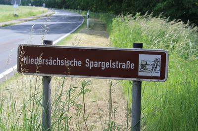 Nds. Spargelstraßen Schild