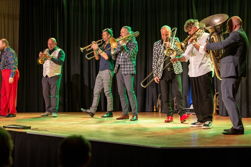 Neujahrskonzert_Mnozil_Brass_16_01_26-9043