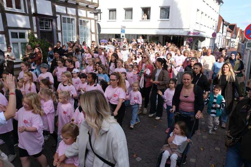 Oktobermarkt-Einzug_02102026_28