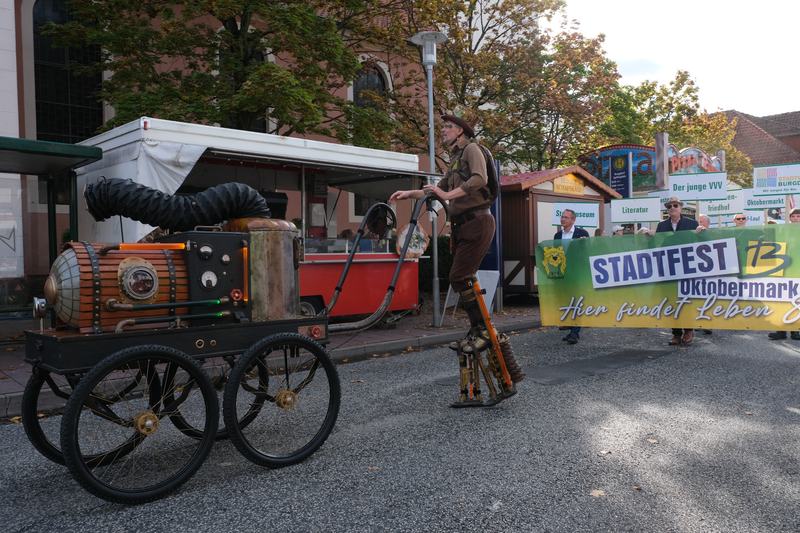 Oktobermarkt-Einzug_02102026_37