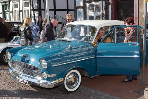 VVV-Oldtimer-Schau  auf dem Stadtfest Oktobermarkt