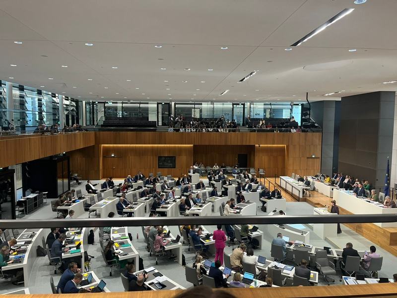 Saal2
