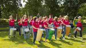 Samba Zamba auf der Streuobstwiese am 23.8 (2)