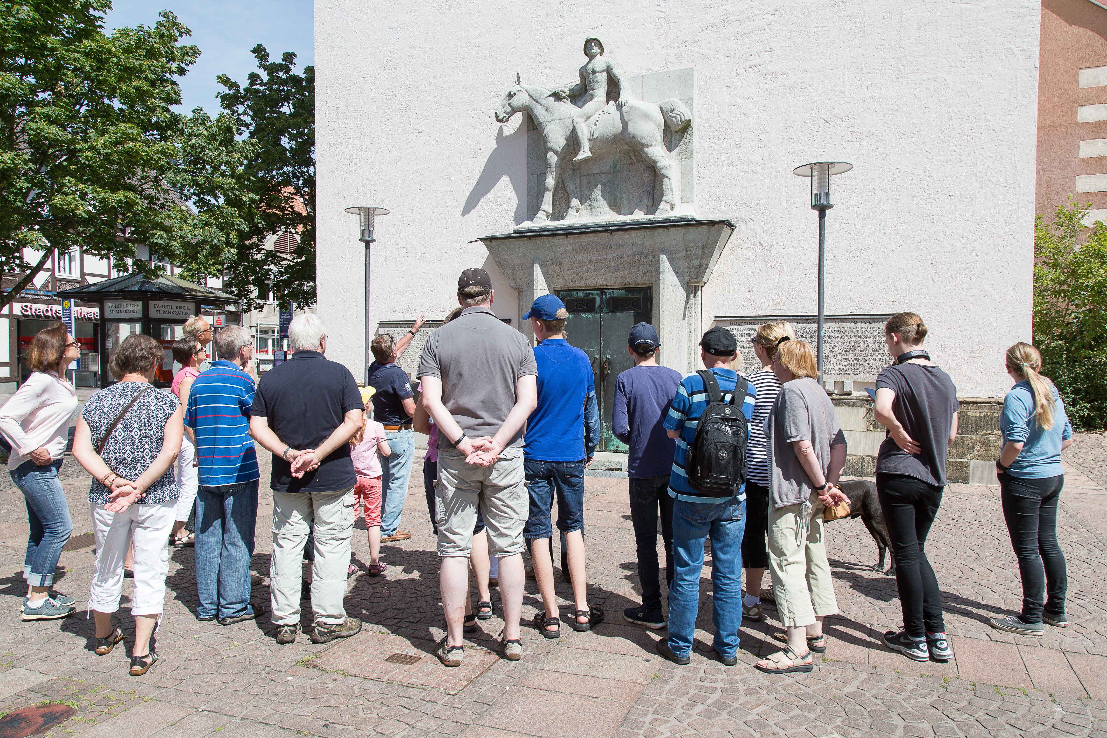 Stadtführung zu den Burgdorfer Denkmälern und Skulpturen (1)