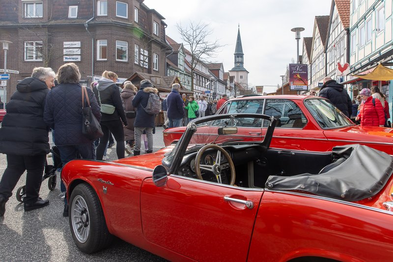 Verkaufsoffener Sonntag mit Oldtimer-Schau am 8.3.2026 (1)